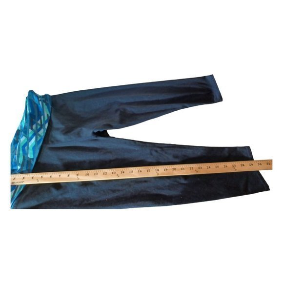 Fabletics Women's Workout Comfortable Soft Pants Size Large Graphic Band - Picture 10 of 12